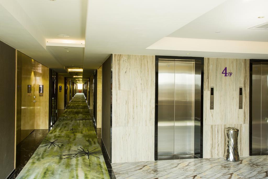 Lori Star Hotel Qionghai Стая снимка